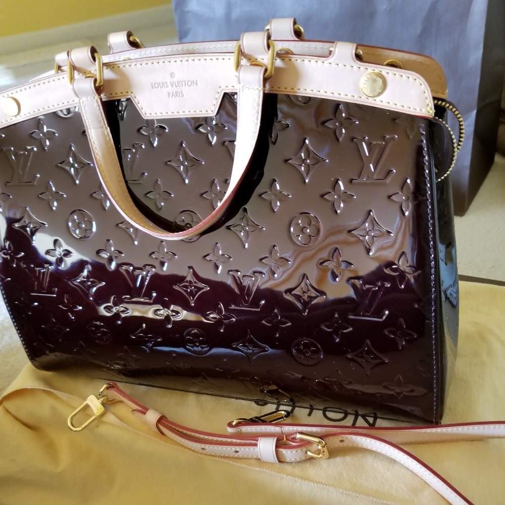 Authentic Louis Vuitton Amarante Brea ( SOLD)